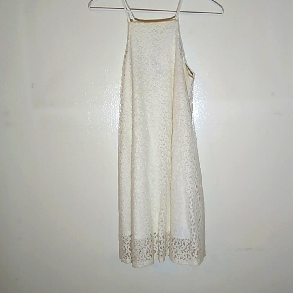 Peach Royal ivory lace dress. Size Small